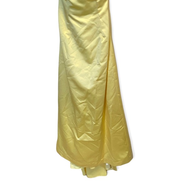 Davids Bridal Yellow Strapless Formal Gown Style #81026 Size 6 - Picture 8 of 11